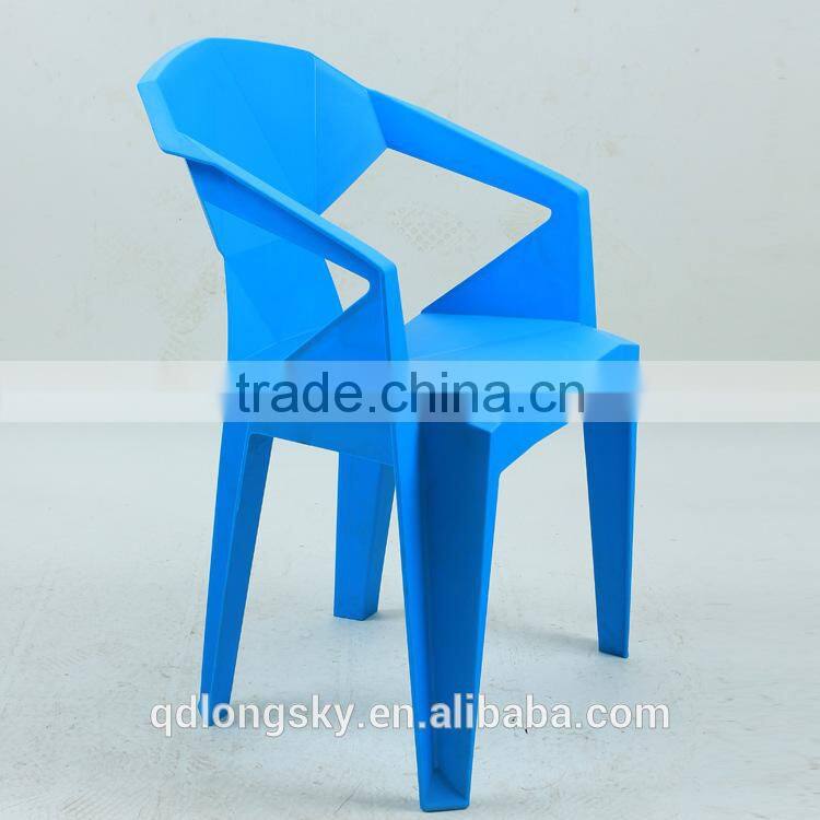LS-4188 Wholesale high quality plastic bar chair event stacking chair Modern creative geometry chair for restaurant