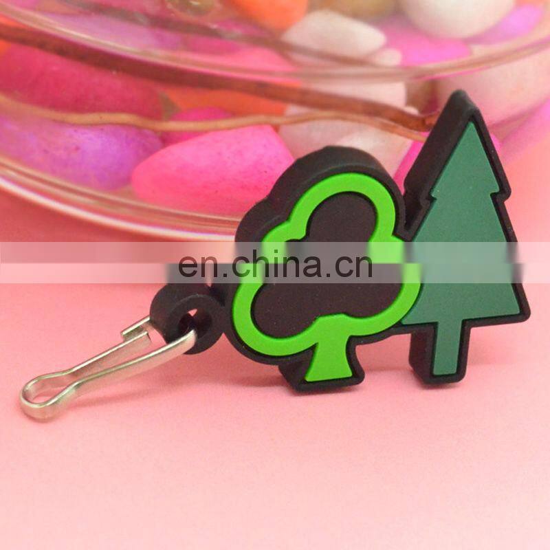 Cheap soft pvc custom logo zipper puller
