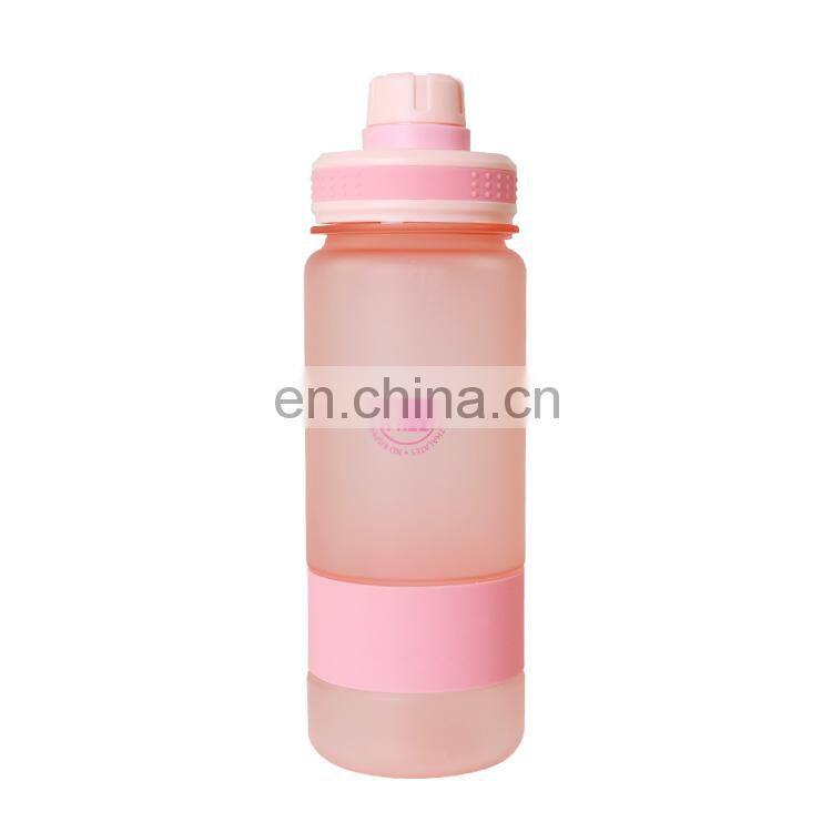 GINT customized color and logo 700ml Portable Good Food Contact Safe BPA Free Tritan Drinking Water Bottle