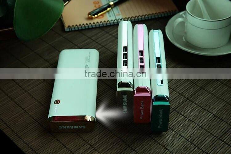 color changing 3 usb universal new power bank charger