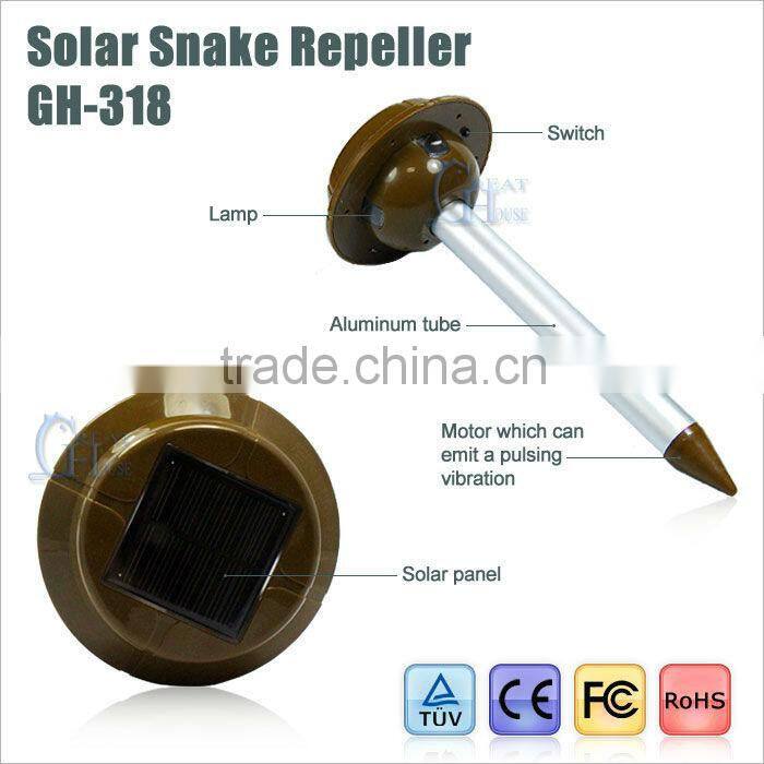 GH-318 Patent soalr vibration drive away snake