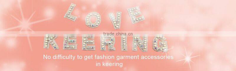 purple and white rectangle metal shoes clips WSC-362