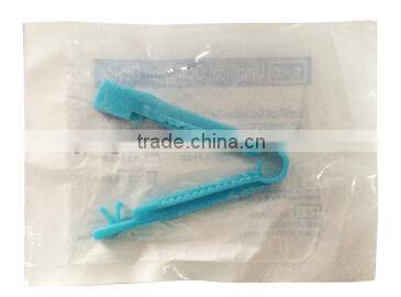 China Supplier Single Use Umbilical Cord Clamp for Hospital
