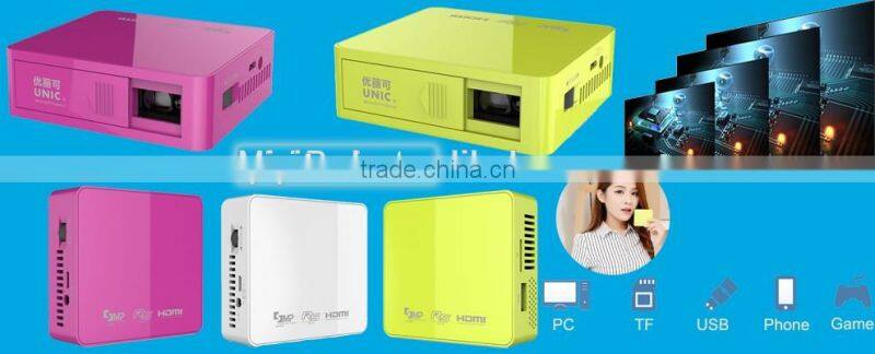Good Price Professional 800 Lumens DLP Projectors Battery Build-in with USB TF AV HDMI Unic Uc50 Projector