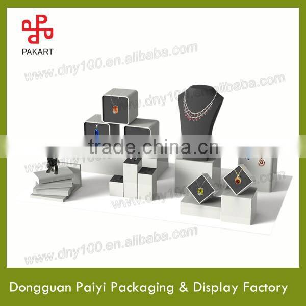 Stud antique mannequins magnetic fashion jewelry display