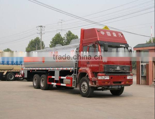 Howo Three axle 290hp car tank truck sale