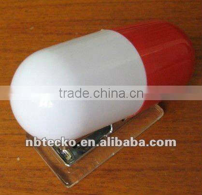 Promotional mini tooth shape plastic stapler