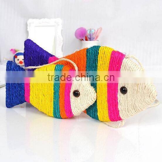2017 new design fish shaped cat toys bulk cat toys cat toy with 2 sizes