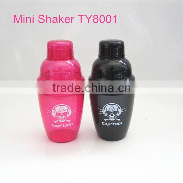8oz plastic shaker Bar bottle shaker