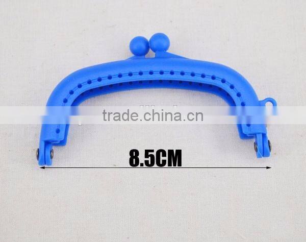 2016 new+ high quality plastic purse frame-8.5cm
