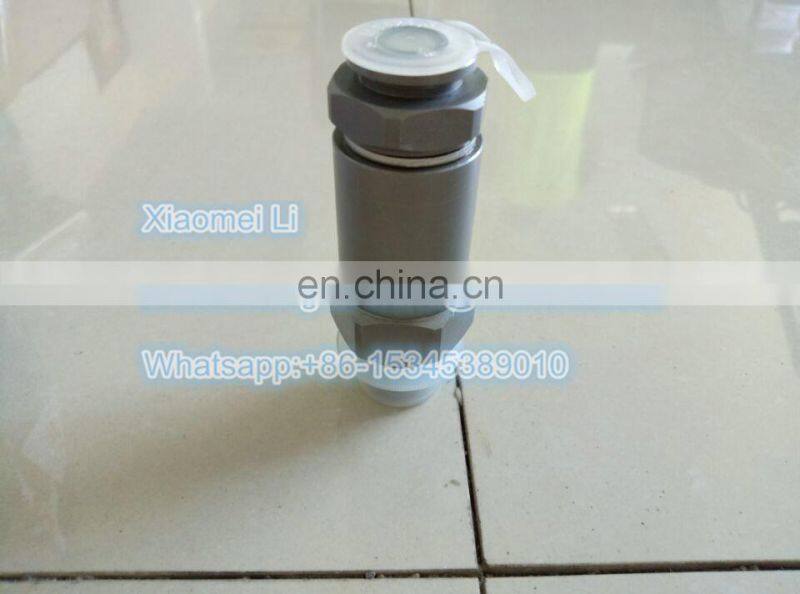 New Fuel Rail Pressure Limiter/ Pressure Relief Valve F00R000775 1110010035 4899831 BG5X-9F479-BA