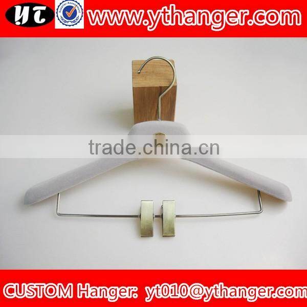 YY0507 custom logo clips apparel velvet hangers garments velvet clothes hanger