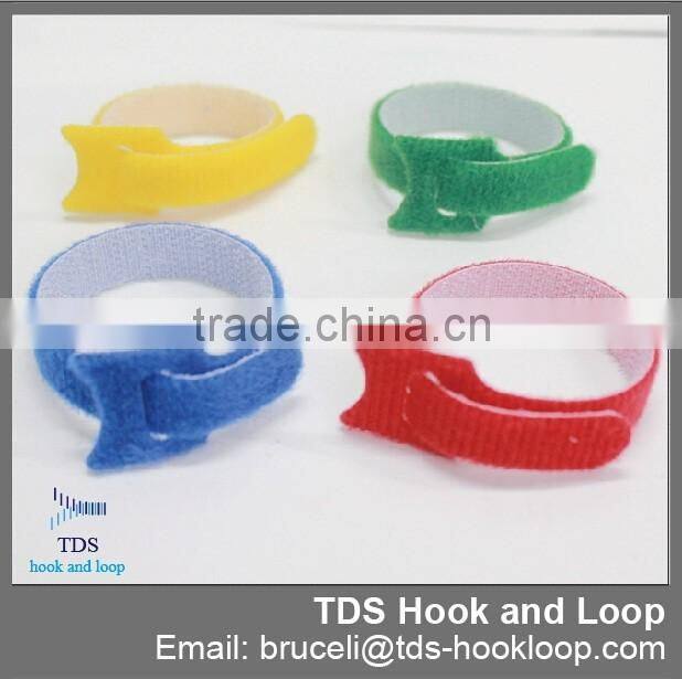 hot selling hook and loop blister pack colorful cable tie