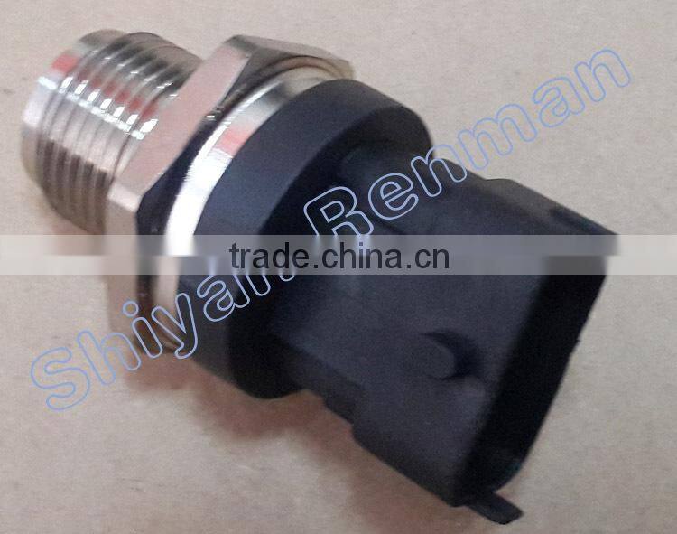 5260246 Injector Plumbing fuel pressure sensor