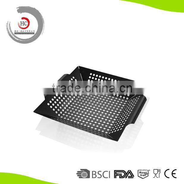 Non-Stick Feature Non-stick Stainless Steel Vegetable / Potato Basket for the Barbecue