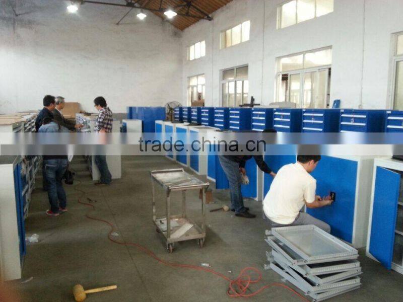 China factory iso certificate mobile rack,metal rack for plastic box, trolley for plastic container