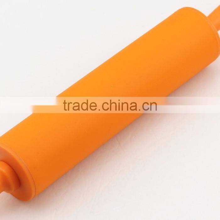Hot Selling Silicone Noodle Rolling Pin with Plastic Handle