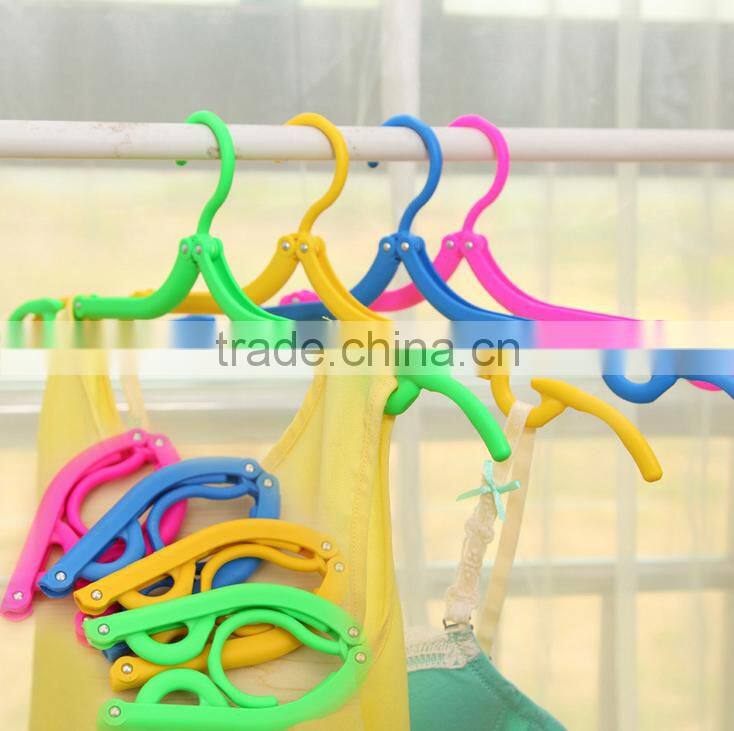 Plastic Foldable Hanger Travel Clothes Hangers