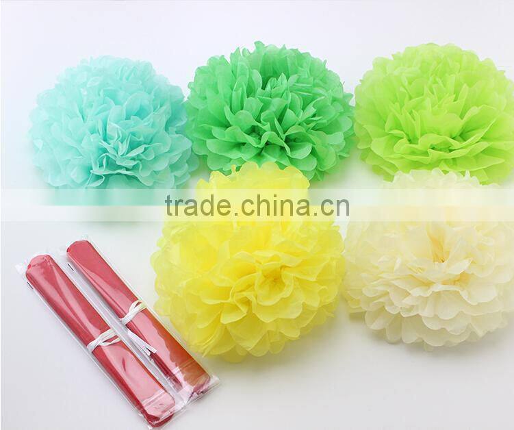 Best fashion Colour Tissue Pom Poms for parties