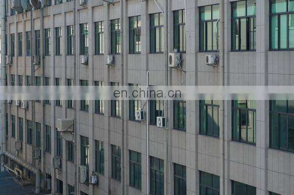 Long Chain Gold Flower Disk Pendant Necklace