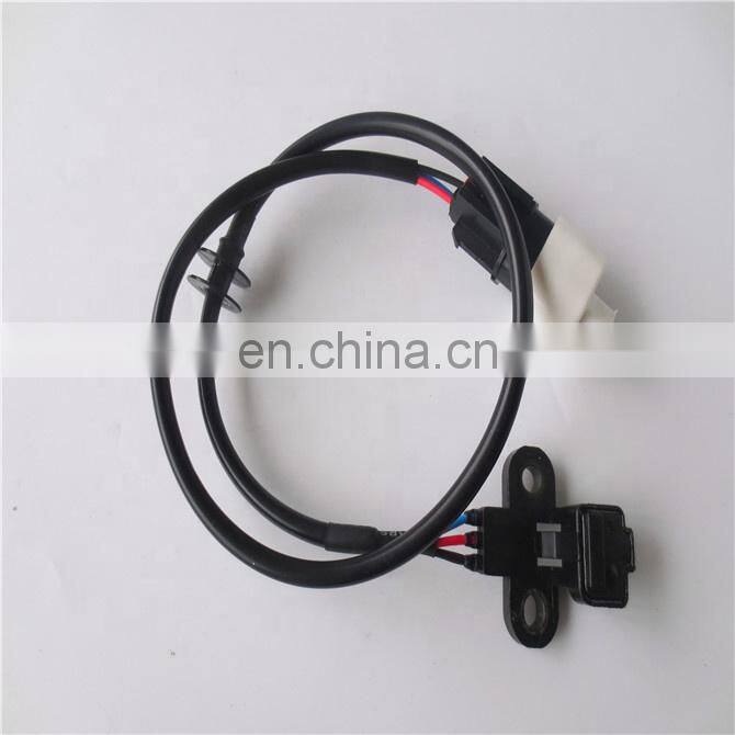 High quality CKP J5T25871 MD342826 MD330891 PC99 MD199399 for Japanese Russian car Crankshaft Position Sensor