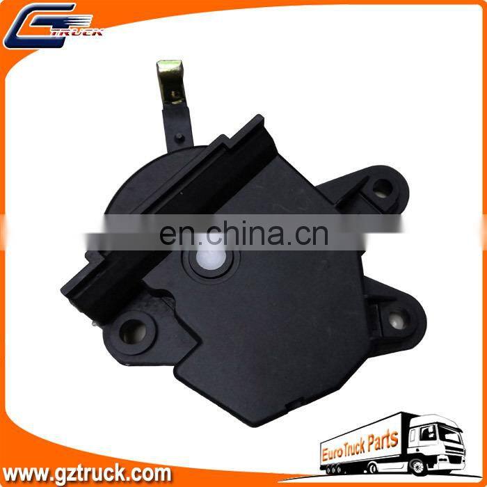 European Truck Auto Spare Parts Left Door Lock Oem 1063327 8142043 for VL Truck Inner Door Handle