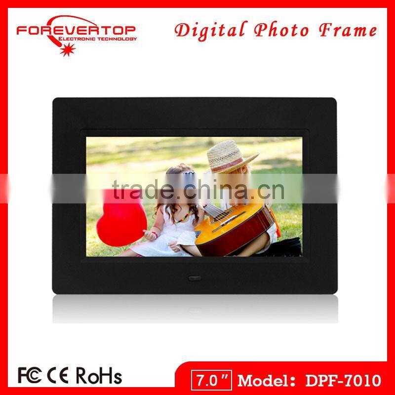 2016 China factory price 7 inch digital wooden photo frames picuture frames