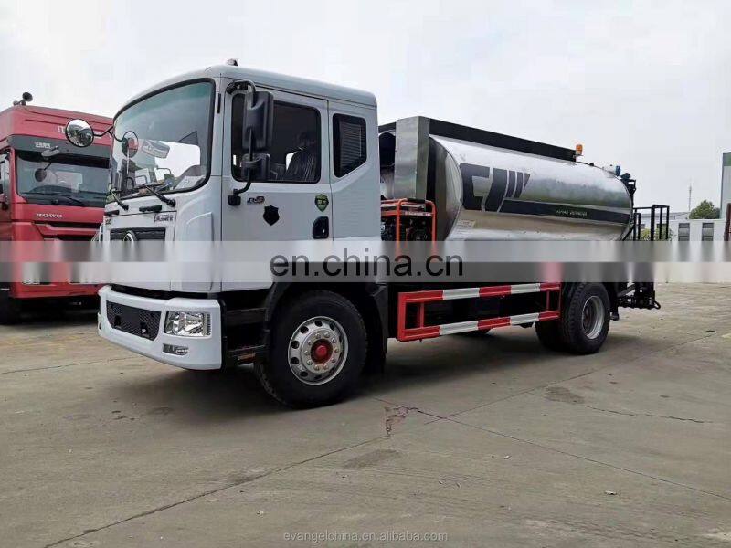 4x2 Left hand drive Dongfeng Euro5 180HP 7m3 asphalt distributor trucks for sale