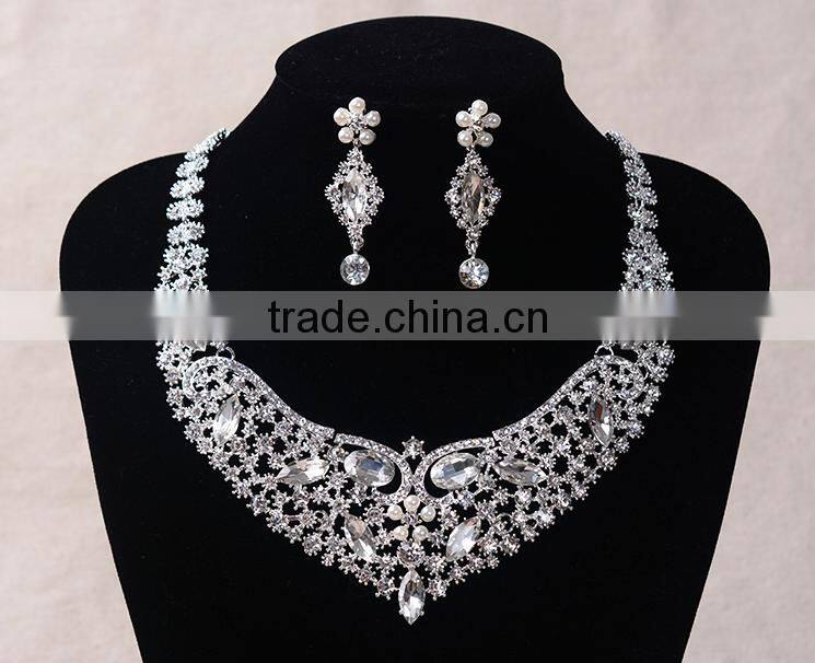 2016 New Product China Supplier Statement Crystal Necklace Set
