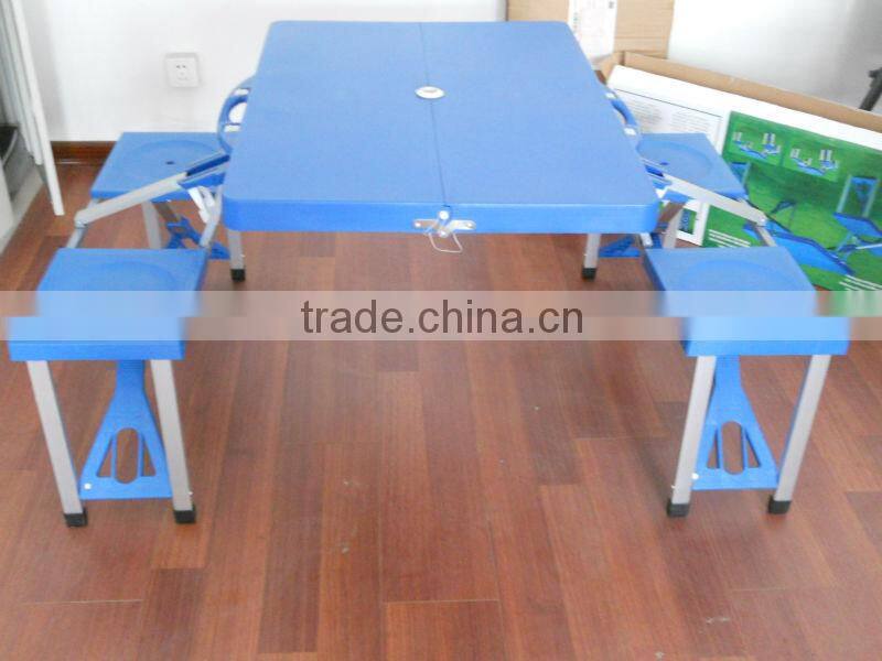Outdoor Portable Folding Plastic Camping Picnic Table with 4 Chairs and 1 parasol
