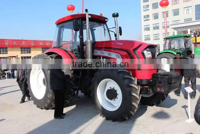 Good Engine New Tractor 180hp Cheap Compact Tractor Sale in China
