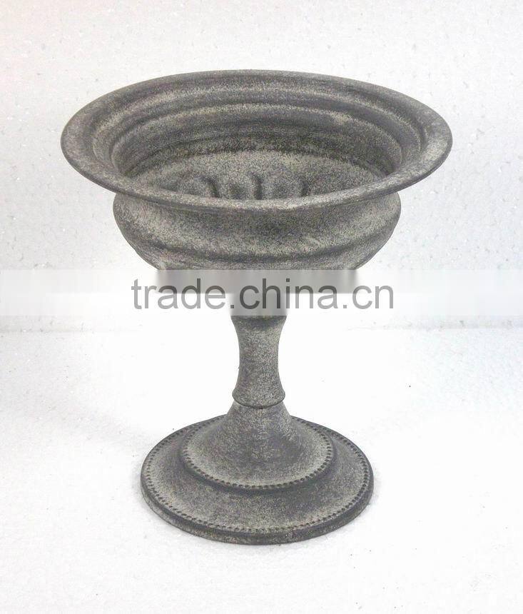 KS4253F- Metal Planter