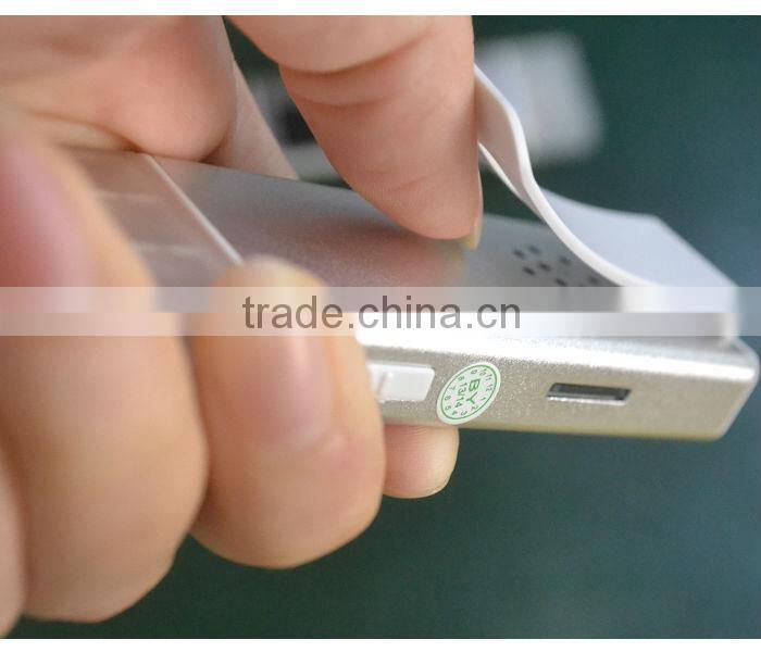 usb style mp3 player with built in speaker,double earphone port