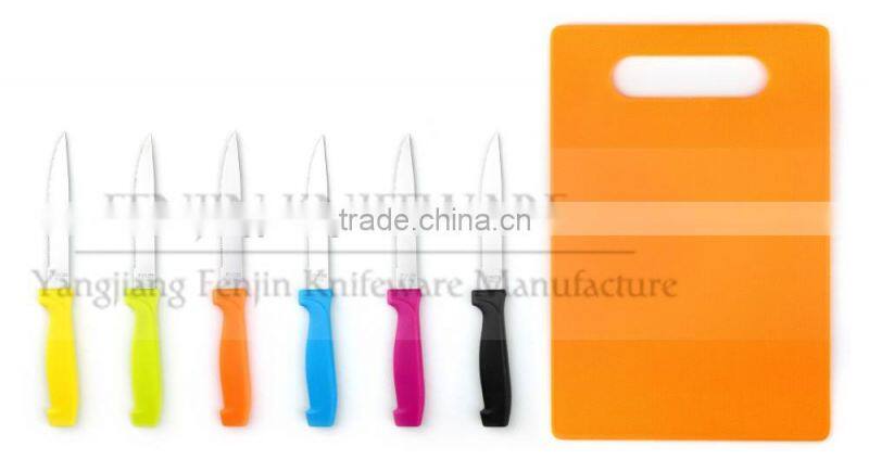 4PCS Clam Shell Package POM Serrated Steak Knife Set