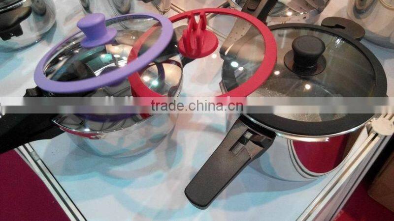 2014 hot selling silicone suction lids cover