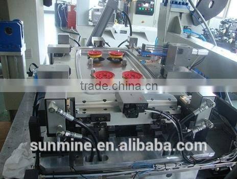 Automobile glass encapsulation foaming carrier