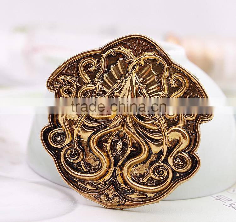 2013 Newest game of thrones movies fans jewelry Cold iron sea monster brooches