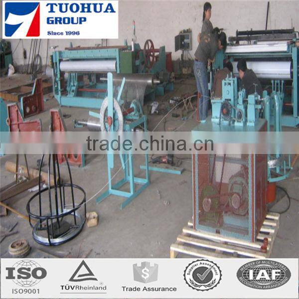 HIGH QUALITY FULL-AUTOMATIC RAZOR BARBED WIRE MACHINE