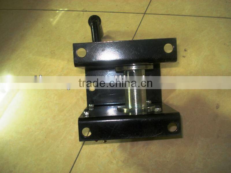 Semi Trailer spare tire carrier