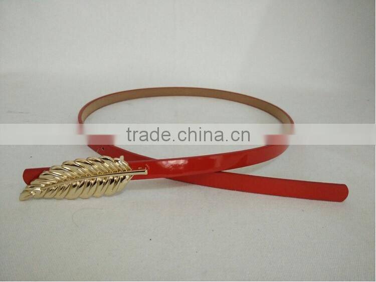 Wholesale leaf pattern alloy buckle sex women lady thin PU waist belt