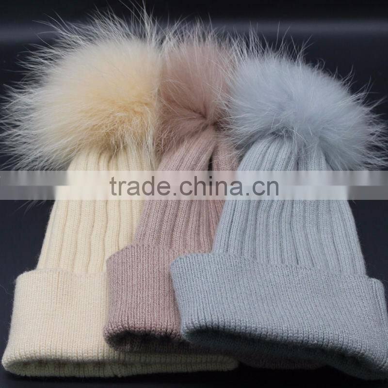new fashion custom design knitted kids pom pom beanie