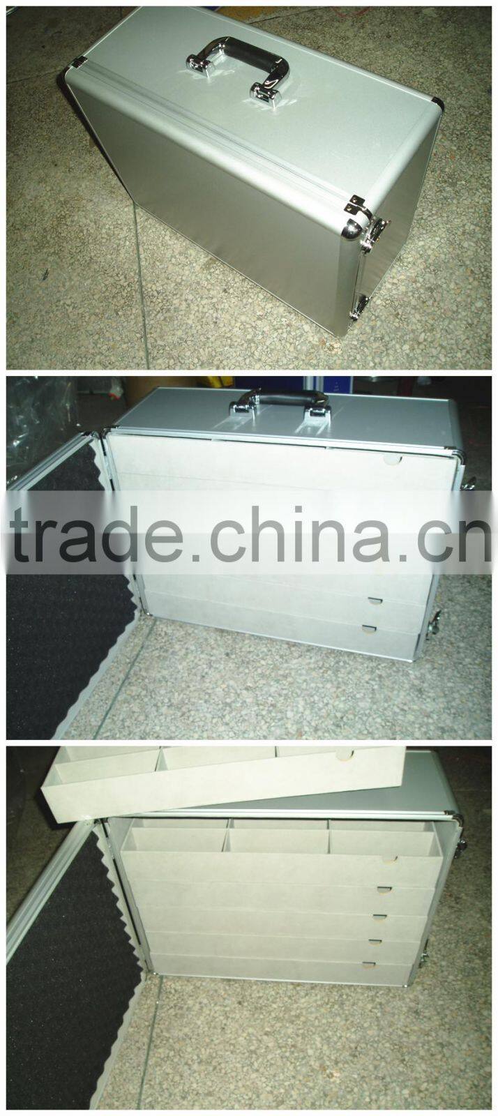 Aluminum Eyeglass Carrying Display Case for 18 glasses