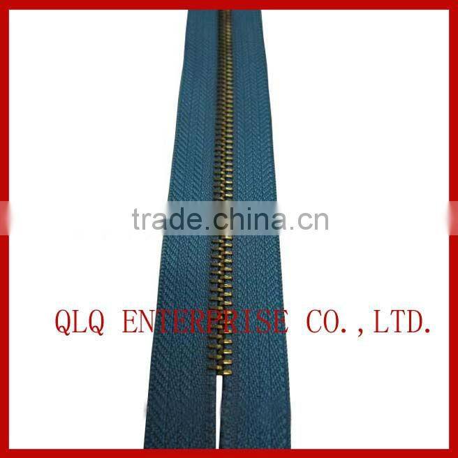 Metal Zipper with Colorful Teeth