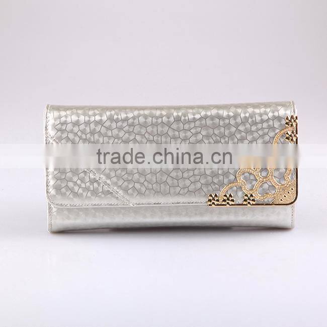 4542 2016 fashionable silver body with light gold decoration womens wallets