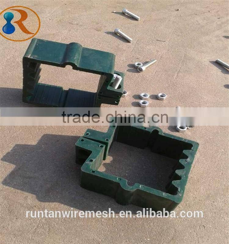 Double wire mesh fence/Pvc coated twin wire 868 fence panel/green or black color twin wire Sport Mesh Fence ( Manufacturer )