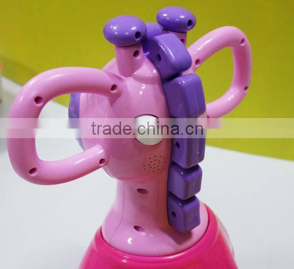 Good quality children toys 4 wheels plastic ride on car for kids