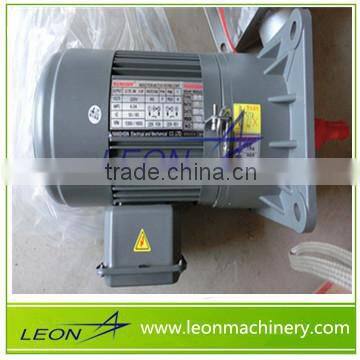 LEON brand traditional raising chicken floor feeding system