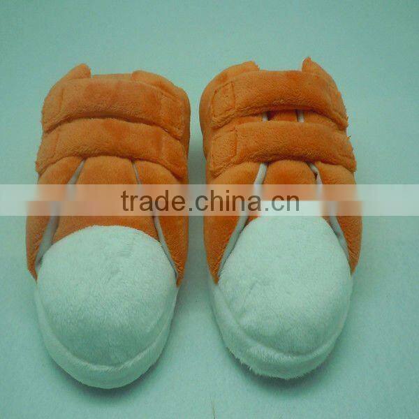 Comfortable convenient plush cheap indoor soccer shoes