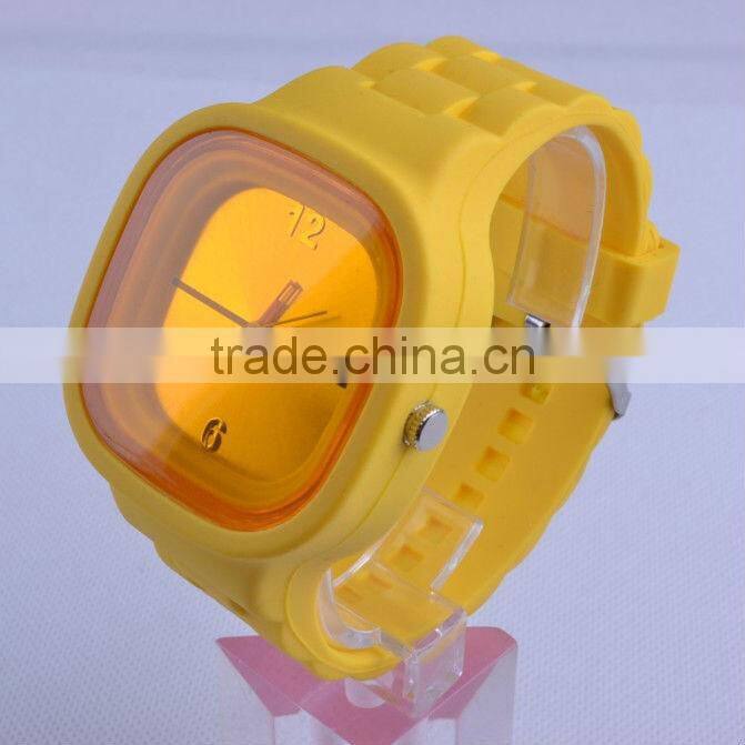 Stylish square face quartz silicon jelly watch