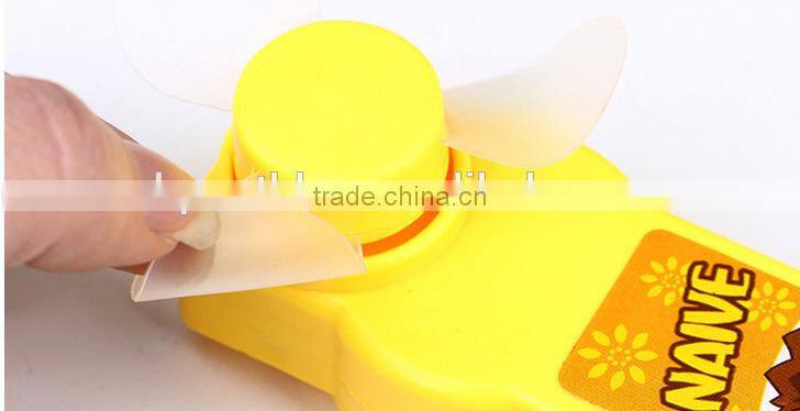 cheap plastic mini handy fan for kids in summer